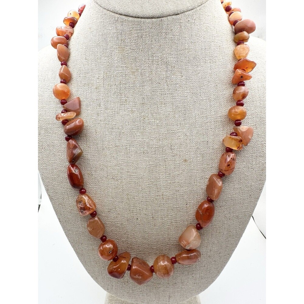 Vintage Polished Agate Bead Necklace 21”